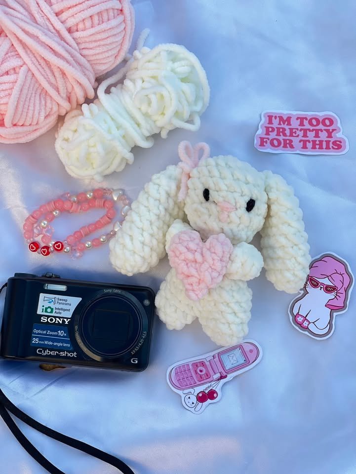 Handmade crochet plushies, yarn and accessories by CozyThreads